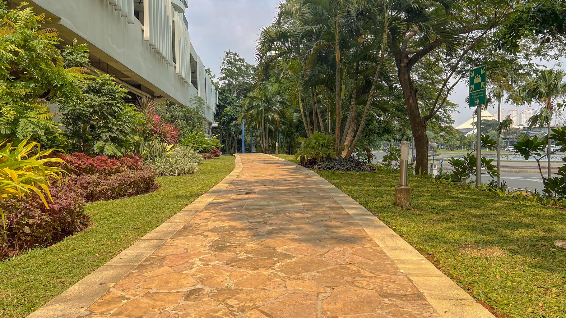 Jogging Track 1